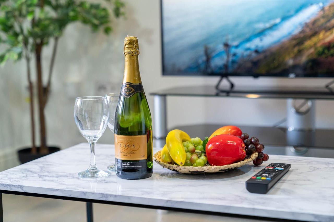 Haus Luxury Apartment - Perry Barr - Parking - Smart Tv - Wifi - Top Rated Birmingham Extérieur photo